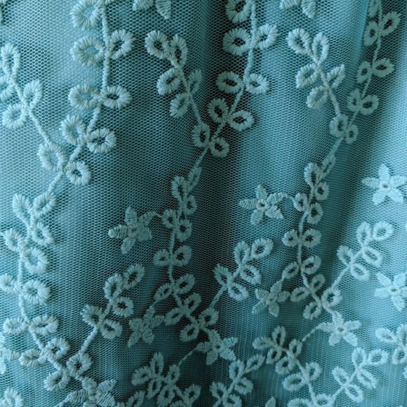 Lauren Conrad Tank - Picture 3 of 3